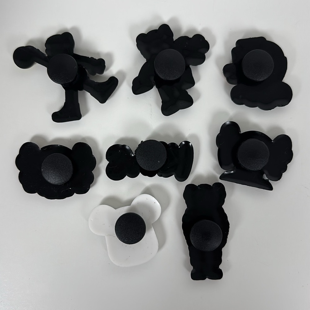 Kaws Crocs Charms - Picture 2 of 3